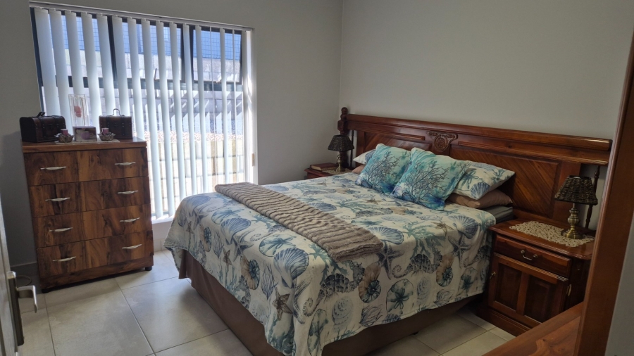 4 Bedroom Property for Sale in Island View Western Cape